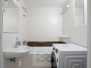 Pronájem bytu 3+kk, Praha - Černý Most, Kpt. Stránského, 65 m2