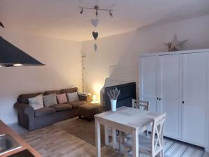 Pronájem bytu 1+kk, Nupaky, Za Hotelem, 32 m2