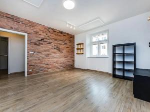 Pronájem bytu 2+kk, Praha - Košíře, Pod Kavalírkou, 43 m2