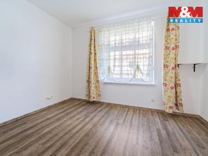 Prodej bytu 3+1, Karlovy Vary, Příčná, 76 m2