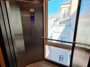 Pronájem bytu 5+kk, Praha - Vinohrady, Máchova, 166 m2