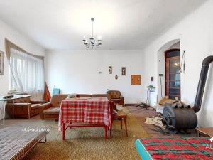 Prodej rodinného domu, Svojšín, 257 m2