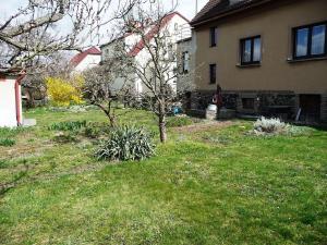 Prodej rodinného domu, Praha - Dolní Chabry, Kobyliská, 200 m2