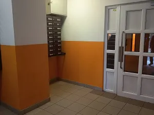 Pronájem bytu 1+kk, Karlovy Vary, Fibichova, 18 m2