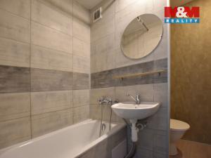 Pronájem bytu 2+kk, Hradec Králové - Třebeš, třída Edvarda Beneše, 41 m2