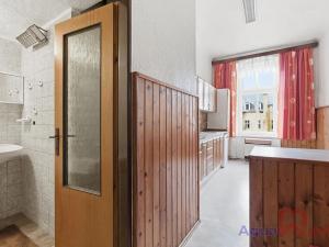 Prodej bytu 4+1, Karlovy Vary, Moskevská, 102 m2