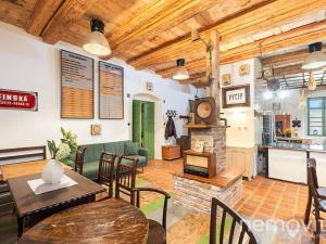 Prodej rodinného domu, Zbraslavice, 588 m2