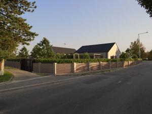 Prodej pozemku pro bydlení, Praha - Kolovraty, Pod Náhonem, 913 m2