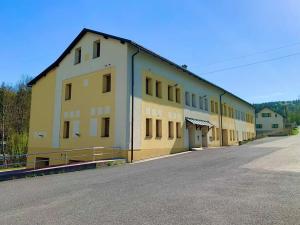 Pronájem kanceláře, Smržovka, Na Kopečku, 20 m2