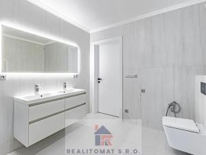 Prodej bytu 4+kk, Praha - Komořany, Pod lesem, 127 m2