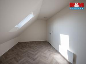 Pronájem bytu 4+kk, Pardubice - Svítkov, U Trojice, 81 m2