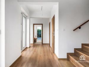 Prodej bytu 5+kk, Praha - Běchovice, Pplk. Nováčka, 139 m2