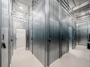 Pronájem skladu, Praha - Kobylisy, Horňátecká, 1 m2