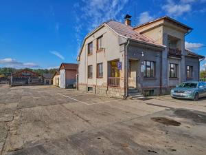 Prodej výrobních prostor, Seletice, 1508 m2