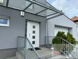 Pronájem rodinného domu, Šestajovice, Křížovnická, 180 m2