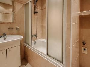 Prodej bytu 3+1, Říčany, Komenského náměstí, 62 m2