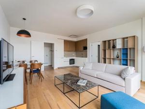 Pronájem bytu 2+kk, Praha - Smíchov, Holečkova, 70 m2