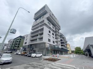 Pronájem - jiné, Praha - Stodůlky, Hábova, 16 m2