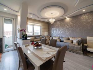 Prodej bytu 2+kk, Via Monte Nero, Pordenone, Friuli-venezia-giulia, Itálie, 85 m2