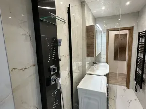 Pronájem bytu 4+1, Tanvald, U Stadionu, 78 m2