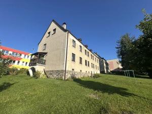 Pronájem bytu 4+1, Tanvald, U Stadionu, 78 m2