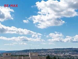 Pronájem bytu 1+1, Praha - Troja, Krynická, 29 m2