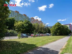 Pronájem bytu 1+1, Praha - Troja, Krynická, 29 m2