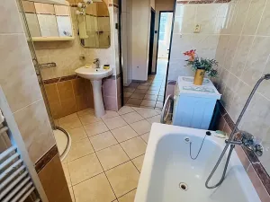 Pronájem rodinného domu, Jesenice, K Belnici, 90 m2