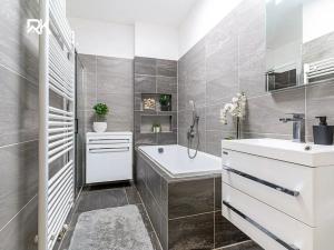 Prodej rodinného domu, Kostelec nad Černými lesy, Jánská, 230 m2