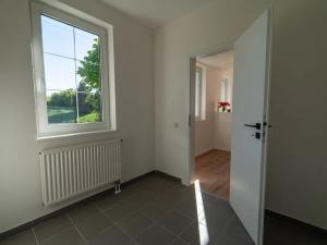 Prodej rodinného domu, Popovičky, Na Skalce, 340 m2