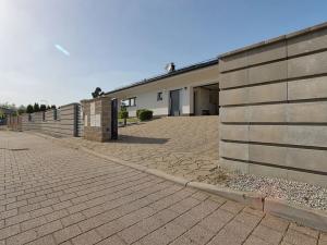 Pronájem rodinného domu, Sulice, Osiková, 260 m2