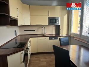 Pronájem bytu 4+1, Louny, 17. listopadu, 78 m2