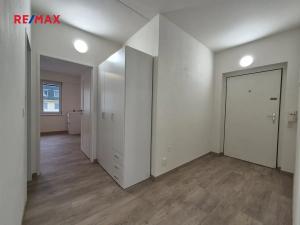 Pronájem bytu 2+kk, Kladno, Vojtěcha Lanny, 51 m2