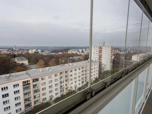 Pronájem bytu 3+kk, Praha - Břevnov, Na Petřinách, 62 m2