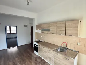 Pronájem bytu 3+1, Slaný, Brožovského, 90 m2