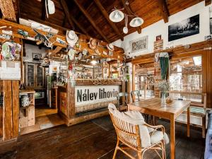 Prodej ubytování, Stařeč, Nádraží, 130 m2