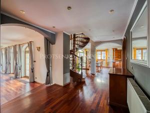 Prodej rodinného domu, Klínec, 345 m2