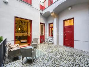 Prodej bytu 2+kk, Praha - Karlín, Prvního pluku, 73 m2