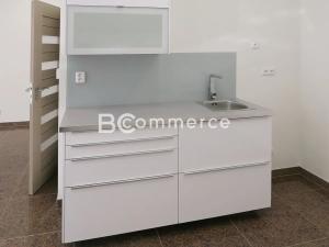 Pronájem obchodního prostoru, Brno, 84 m2