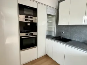 Pronájem rodinného domu, Praha - Vinoř, Mokošínská, 158 m2