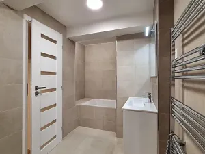 Pronájem bytu 3+kk, Praha - Břevnov, Bělohorská, 70 m2