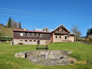 Prodej rodinného domu, Horní Maršov, 483 m2