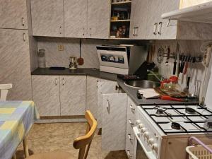 Pronájem bytu 3+1, Praha - Veleslavín, José Martího, 50 m2