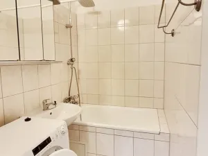 Prodej bytu 2+1, Praha - Řepy, Skuteckého, 47 m2