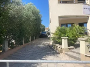 Prodej rodinného domu, Poniklá, 220 m2