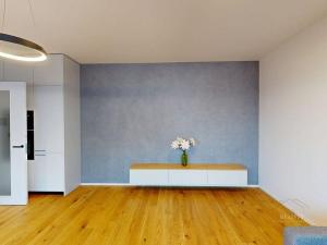 Pronájem bytu 2+kk, Praha - Troja, Pod Hrachovkou, 45 m2