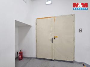 Pronájem obchodního prostoru, Karlovy Vary - Doubí, Studentská, 157 m2