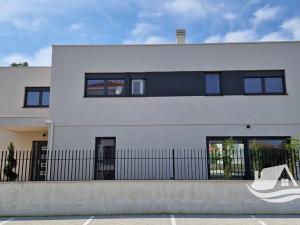 Prodej bytu 4+kk, Privlaka, Chorvatsko, 94 m2