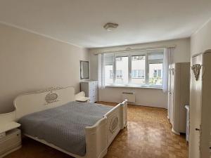 Prodej rodinného domu, Zlín, Lorencova, 247 m2