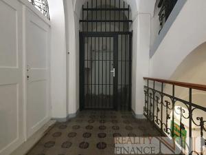 Pronájem bytu 2+kk, Plzeň, náměstí Republiky, 62 m2